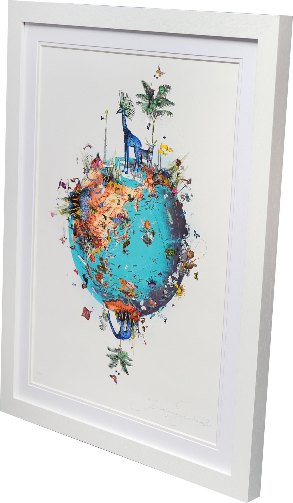 Medium Mountain og Giraffe Ocean Jordin II by Kristjana S Williams