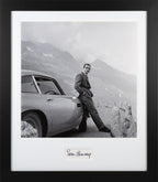 Sean Connery, 007 Signed Whitecard Framed Display