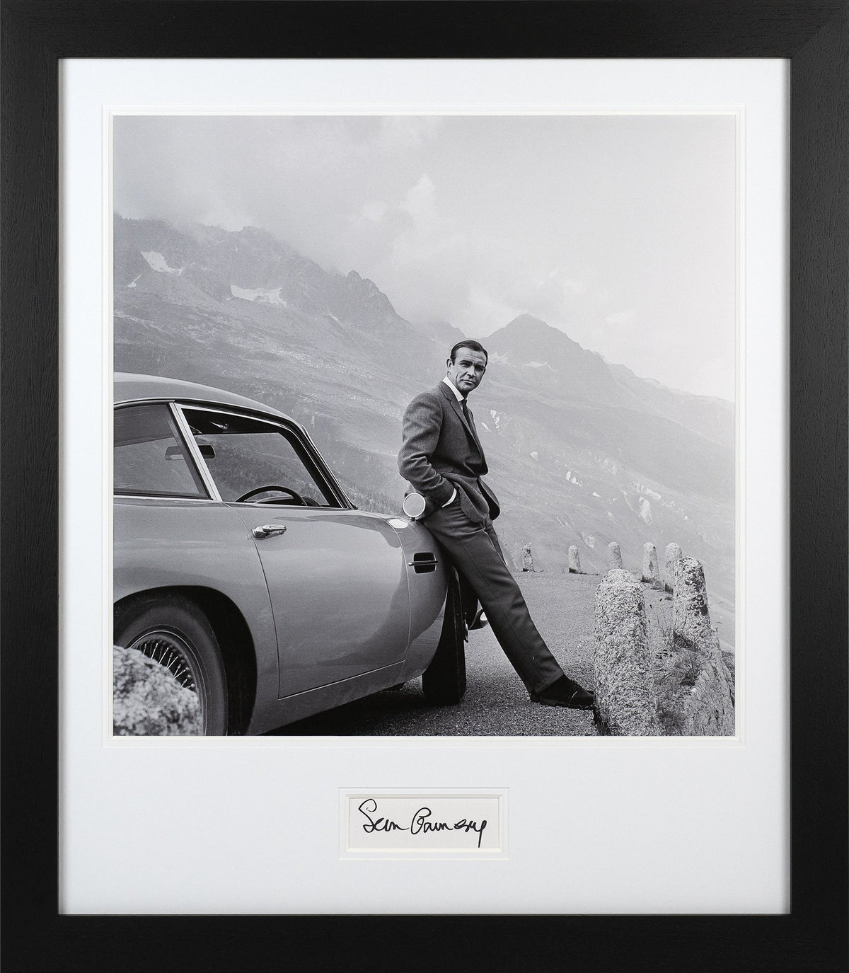 Sean Connery, 007 Signed Whitecard Framed Display