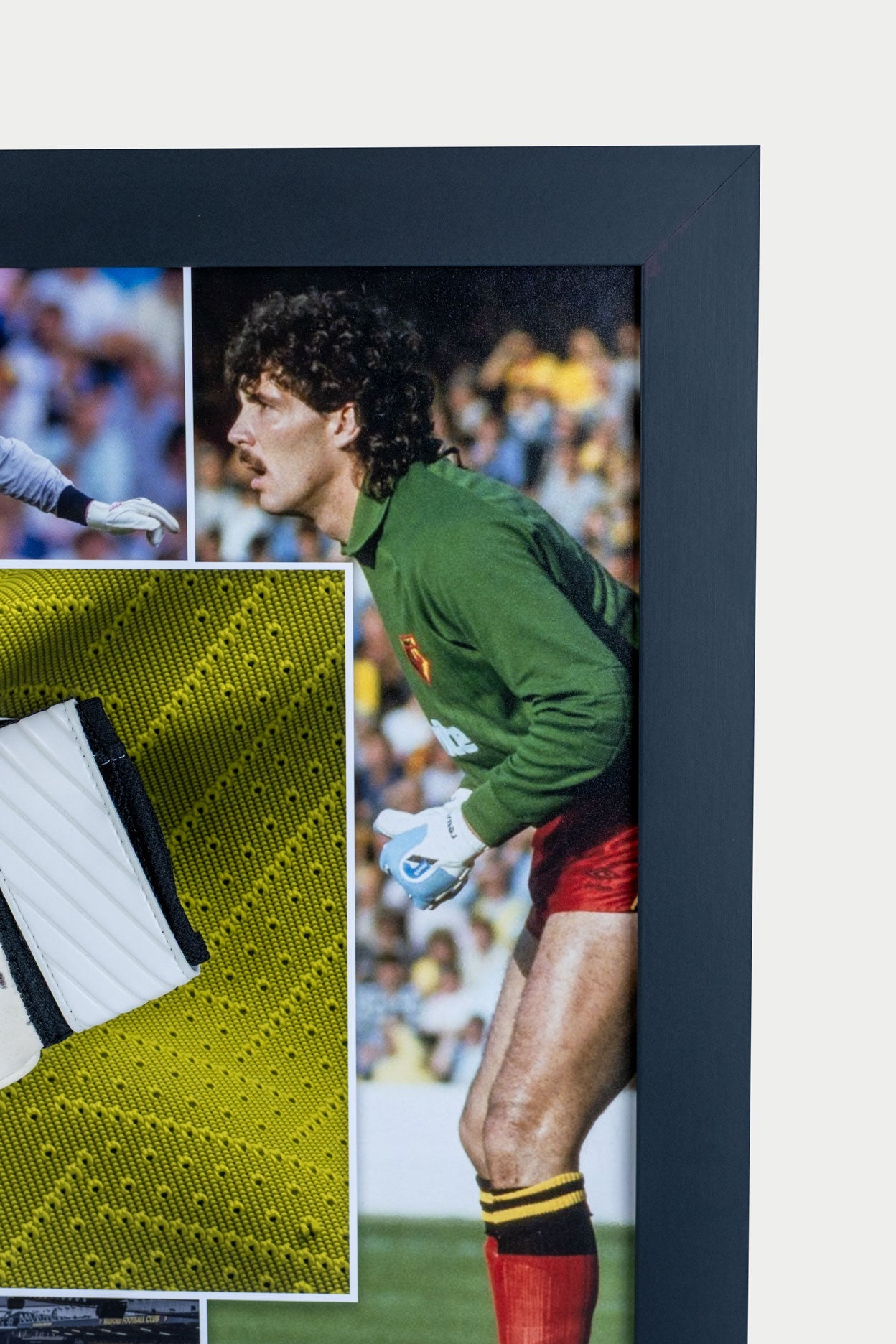 Tony Coton Watford FC Signed Glove Display