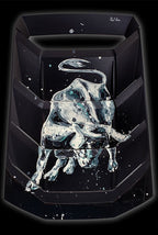 Toro - Nero by Paul Oz